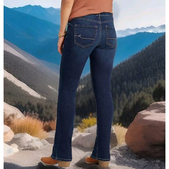 NWT! M Jeans By Maurices Women’s Sz 12 Regular Classic Boot Cut Mid-Rise - Picture 1 of 11